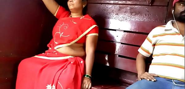  Bhojpuri BHABHI SIDE BOOBS in Village !